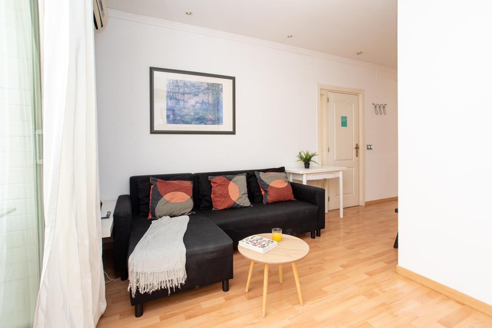 Apartment Cozy Exiample Getaway With Patio *